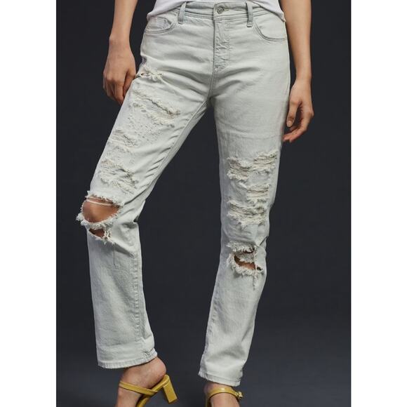 Pilcro Slim Boyfriend Jeans Distressed Destroyed Light Wash 99% Cotton 32  Petite